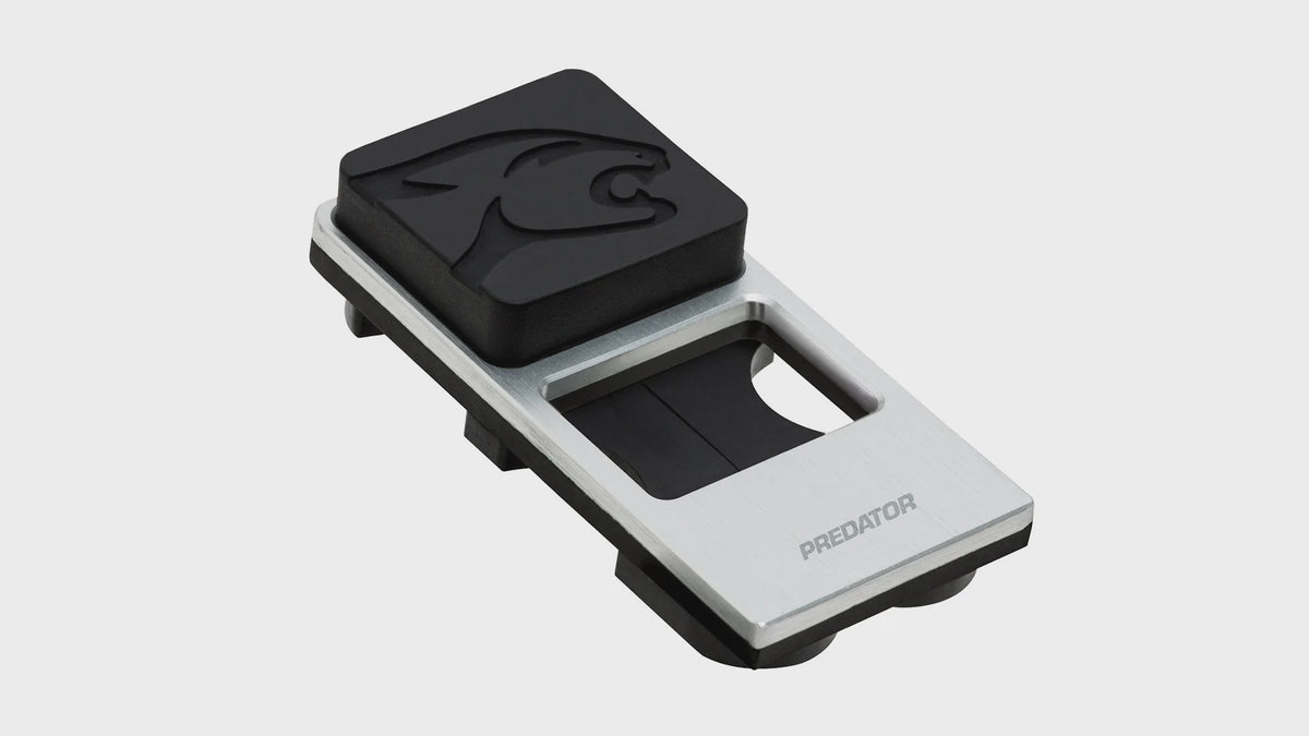 Predator Folding Pool Cue Holder with Case
