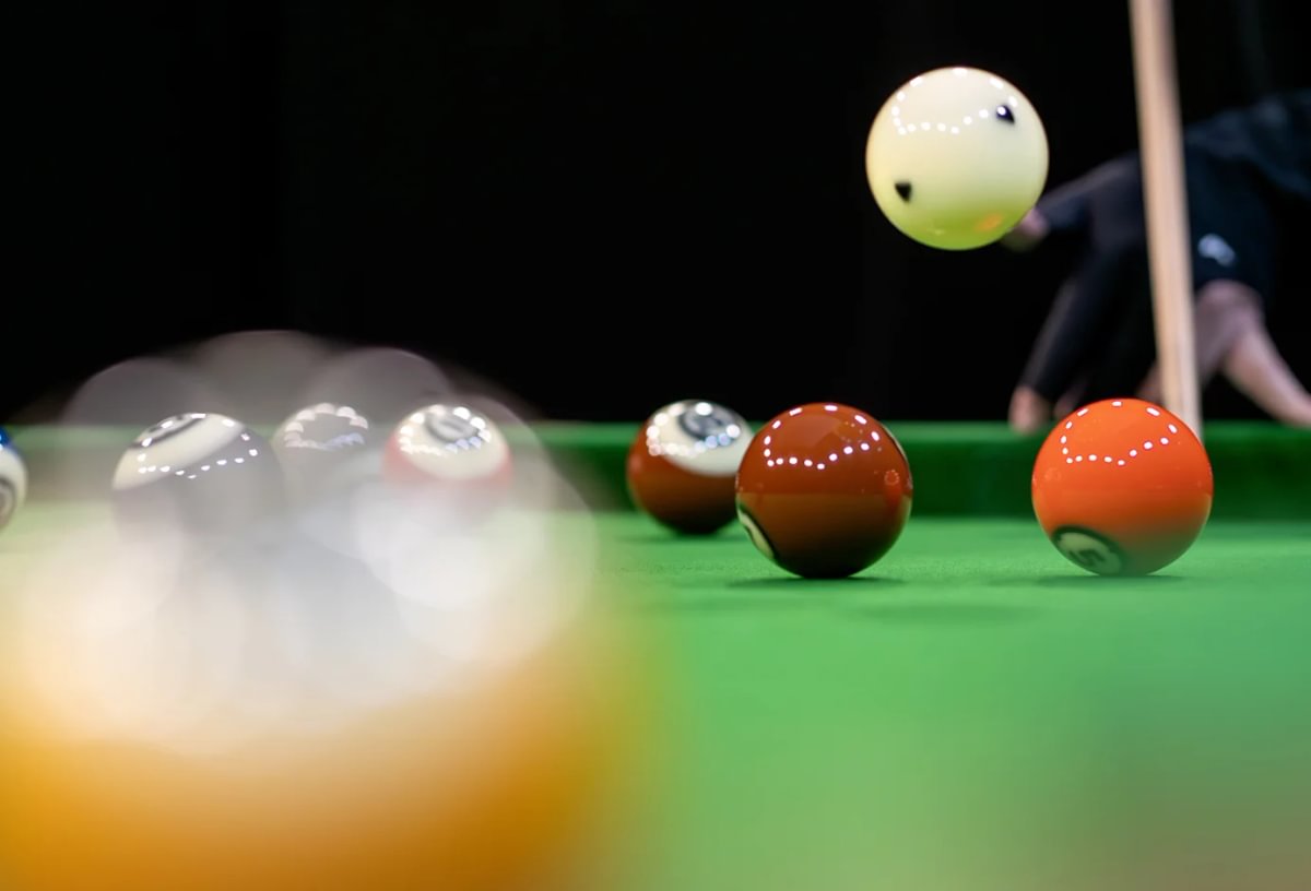 Rhodium Cue Ball 572